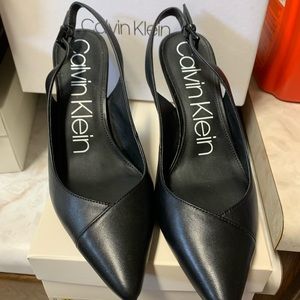 Calvin Klein pump